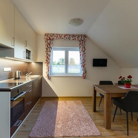 Apartmany Kohoutek A Slepicka V Novohradskych Horach Nové Hrady Εξωτερικό φωτογραφία